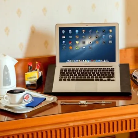Western Hotel 4*